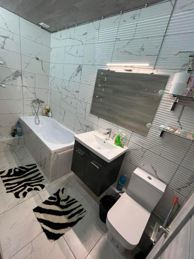 Aparthotel City Center Кишинёв Экстерьер фото
